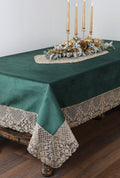 Tovaglia in velluto verde e pizzo