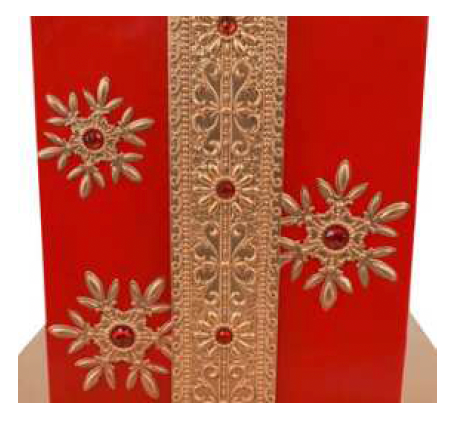 BASE ALBERO PACCO REGALO ROSSO E ORO 29,5*29,5*H.61CM