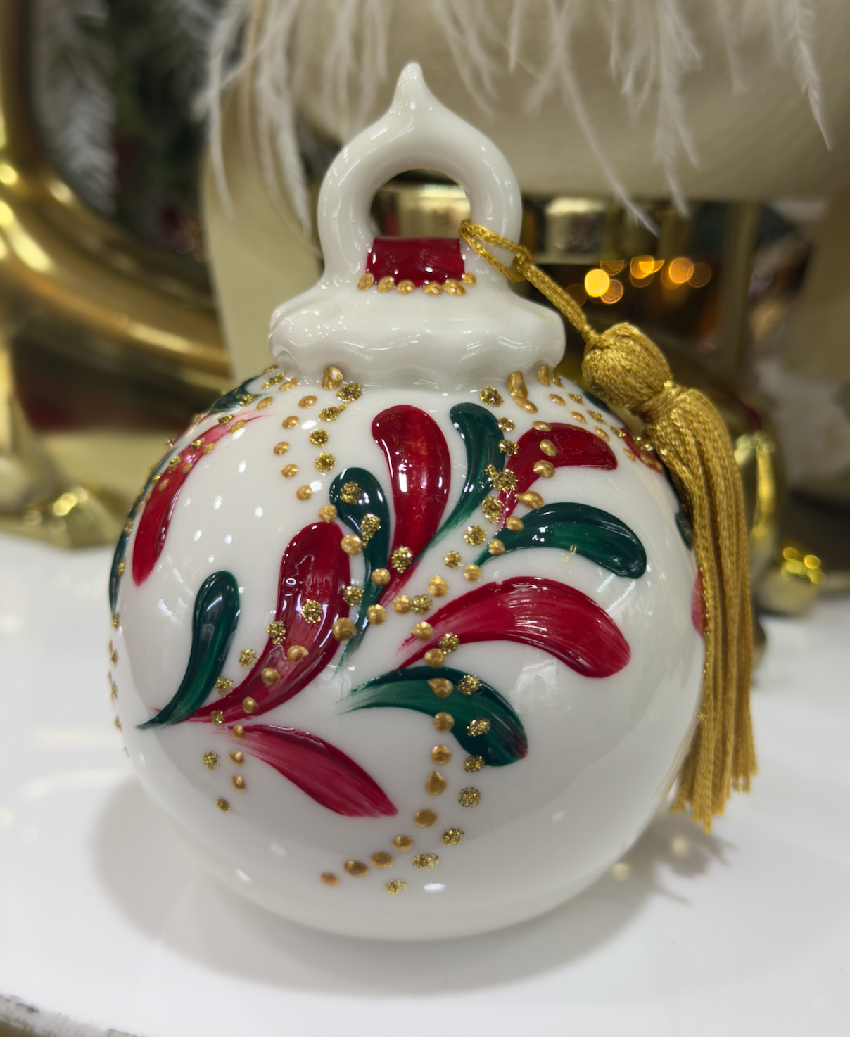 PALLA GRANDE ORO DECORO 44 VIRGOLETTE BIANCHE E ROSSE Ø12*16