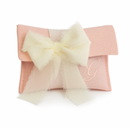 Pochette in lino con iniziale ricamata